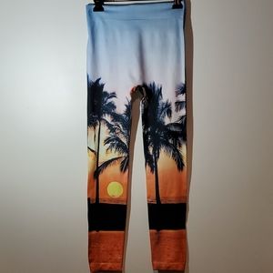 Sunset Leggings w/ Palm Trees🌴